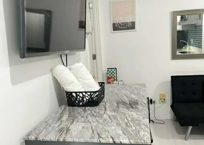 Dins Azure Staycation 2,500 Free 1hr Massage